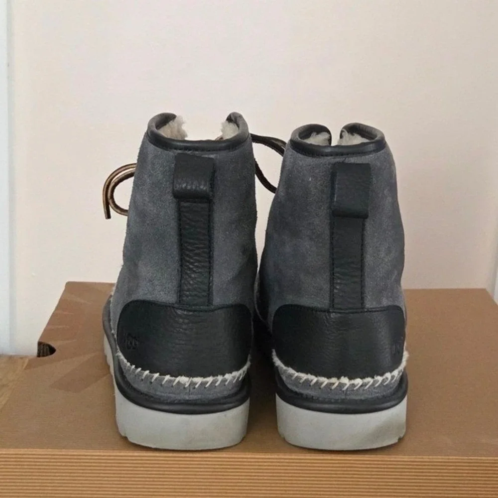 UGG Australia Mens Harkley Stitch Lace Suede Boots Charcoal Grey 1008558 Size 10